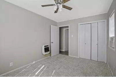 208 D Street, Whitesboro, TX 76273 - Photo 9