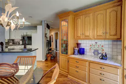 9419 Viewside Drive, Dallas, TX 75231 - Photo 11