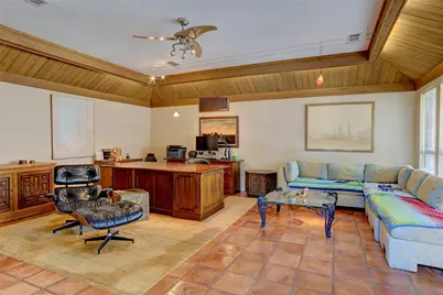 9419 Viewside Drive, Dallas, TX 75231 - Photo 29