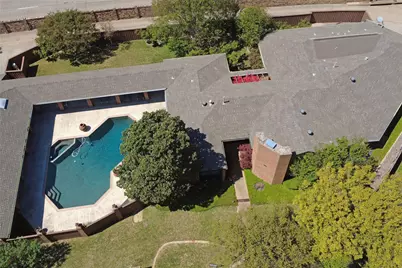 9419 Viewside Drive, Dallas, TX 75231 - Photo 37