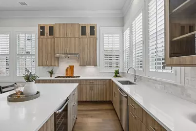 14971 Oak Street, Addison, TX 75001 - Photo 9