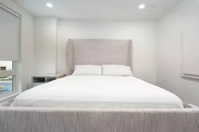 2934 N Hall Street #202, Dallas, TX 75204 - Photo 5