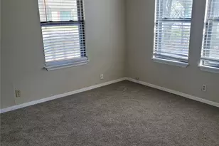1404 E Tennie St, Gainesville, TX 76240 - Photo 11