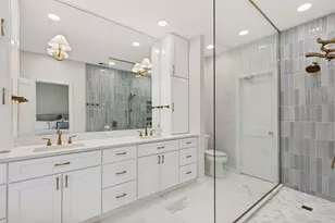 2028 Robin Hill Ln, Carrollton, TX 75007 - Photo 17