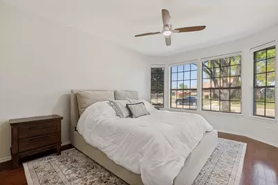 2028 Robin Hill Lane, Carrollton, TX 75007 - Photo 15