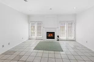 2727 Shelby Ave, Dallas, TX 75219 - Photo 3