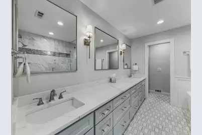 7049 Gateridge Drive, Dallas, TX 75254 - Photo 15