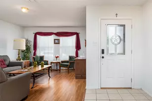 4333 Meadowknoll Dr, Fort Worth, TX 76123 - Photo 5