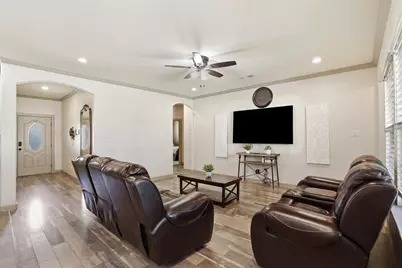 3021 Springview Avenue, Dallas, TX 75216 - Photo 5