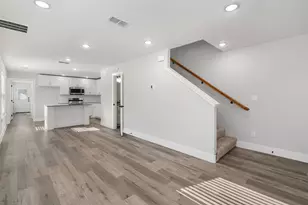 226 W Bond St, Denison, TX 75020 - Photo 3