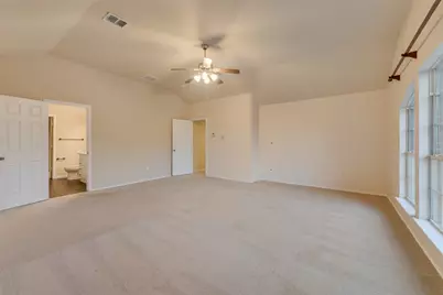 3223 Guadaloupe, Grand Prairie, TX 75054 - Photo 17