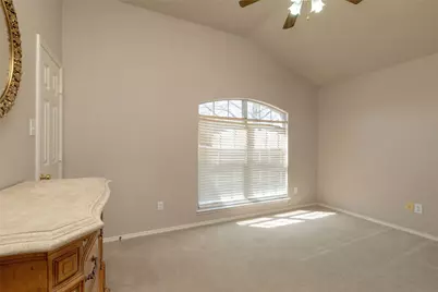 7515 Cresswell Drive, Arlington, TX 76001 - Photo 25