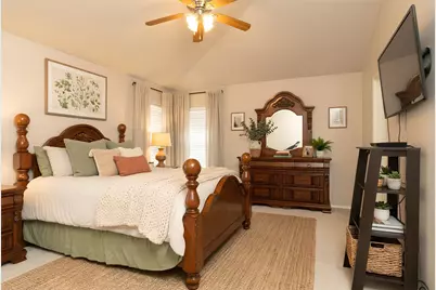 7515 Cresswell Drive, Arlington, TX 76001 - Photo 17