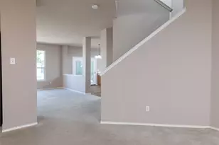 7515 Cresswell Dr, Arlington, TX 76001 - Photo 9