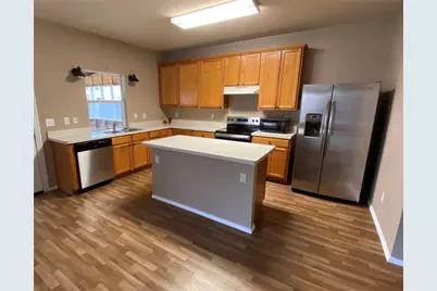 7515 Cresswell Drive, Arlington, TX 76001 - Photo 11