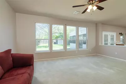7515 Cresswell Drive, Arlington, TX 76001 - Photo 15
