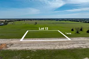 199 Private Road 33263, Sumner, TX 75486 - Photo 1