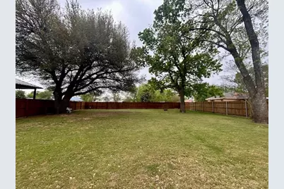 727 E Liberty, Mexia, TX 76667 - Photo 7