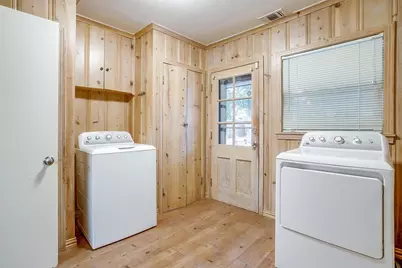 1505 N Riverside Drive, Fort Worth, TX 76111 - Photo 17