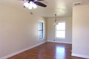 1902 W Dry St, San Saba, TX 76877 - Photo 3