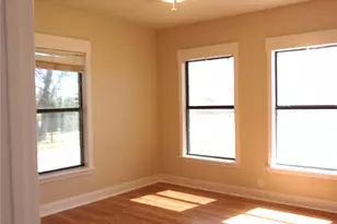 1902 W Dry St, San Saba, TX 76877 - Photo 7