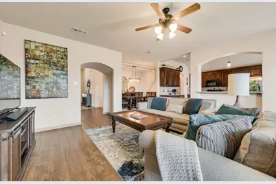 3821 Regent Street, Midlothian, TX 76065 - Photo 9