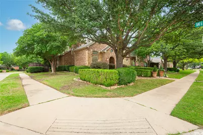 9201 Windmill Pointe Drive, Frisco, TX 75034 - Photo 5