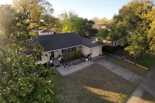 11022 Dunaway Dr, Dallas, TX 75228 - Photo 3