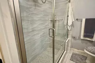 206 Matt Pl, Grand Prairie, TX 75051 - Photo 11