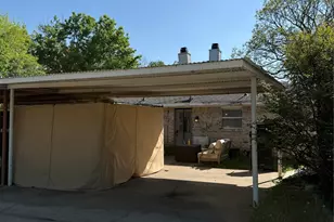 206 Matt Pl, Grand Prairie, TX 75051 - Photo 13