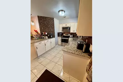 206 Matt Place, Grand Prairie, TX 75051 - Photo 5