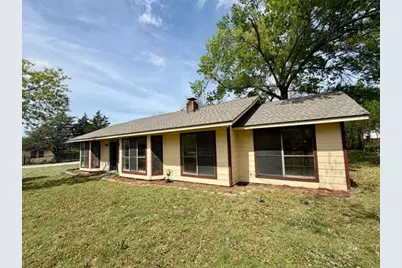 210 W Houston Street, Leonard, TX 75452 - Photo 1