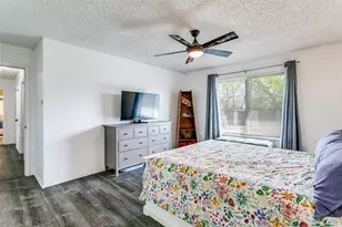 1409 Briarcrest Dr, Grapevine, TX 76051 - Photo 7