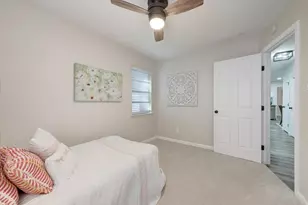 811 Denton Dr, Euless, TX 76039 - Photo 23