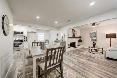 811 Denton Drive, Euless, TX 76039 - Photo 3