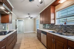 433 Fulton St, Denton, TX 76201 - Photo 13