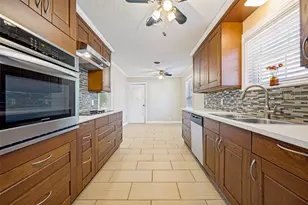 433 Fulton St, Denton, TX 76201 - Photo 11