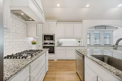 1317 Sumner Street, Aubrey, TX 76227 - Photo 11