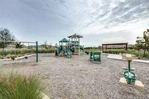 1317 Sumner St, Aubrey, TX 76227 - Photo 27