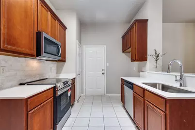 1302 Poinsettia Boulevard, Denton, TX 76208 - Photo 11