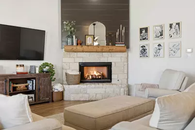 7021 Twin Hills Drive, Joshua, TX 76058 - Photo 9