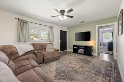 4036 Wiman Drive, Fort Worth, TX 76119 - Photo 5
