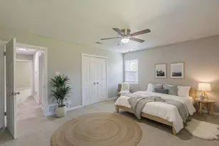 311 Hedgerow Ln, Lewisville, TX 75057 - Photo 7