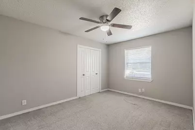 311 Hedgerow Lane, Lewisville, TX 75057 - Photo 15