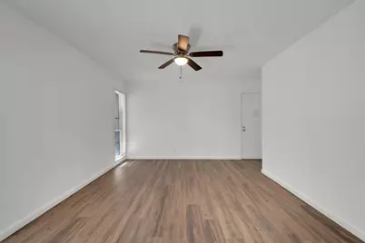 982 S Weatherred Drive #C, Richardson, TX 75080 - Photo 5