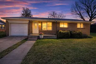 403 S Vick St, Decatur, TX 76234 - Photo 1