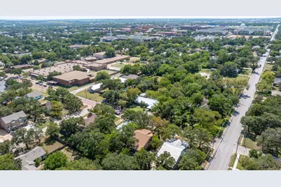 863 N Clinton, Stephenville, TX 76401 - Photo 19