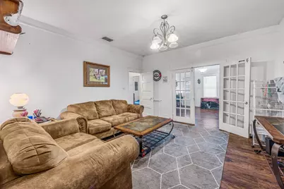 863 N Clinton, Stephenville, TX 76401 - Photo 3