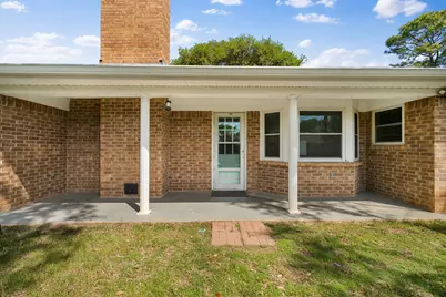 1803 Windlea Drive, Euless, TX 76040 - Photo 19