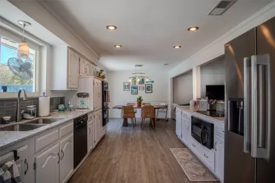 903 Village Green Drive, Rockwall, TX 75087 - Photo 5
